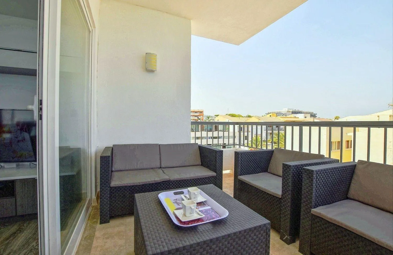 Moderne Wohnung Vor Dem Meer Von Son Baulo Кан Пикафорт
